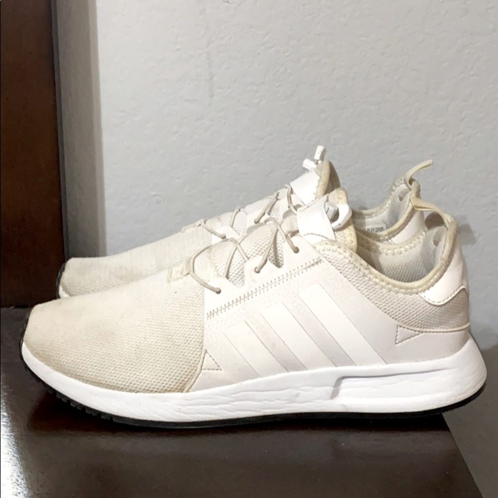Selling a pair of old adidas